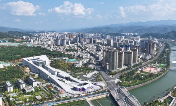 i 商洛深耕全域康养，打造智慧康养文旅示范标杆